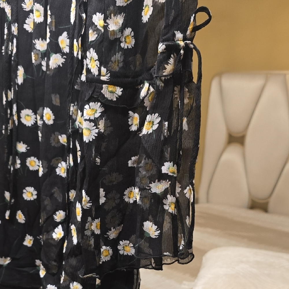 The Kooples Black and White Silk Floral Long Sleeve Dress French Brand See Mesur - Picture 4 of 16